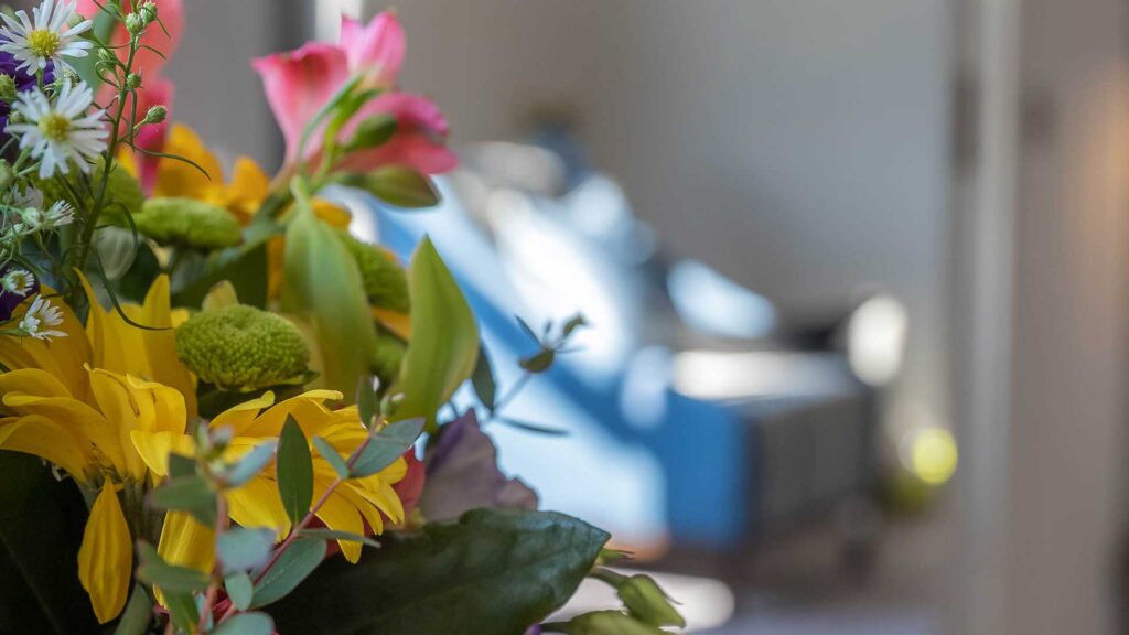 Classic-Flower-Detail-Guest-Room