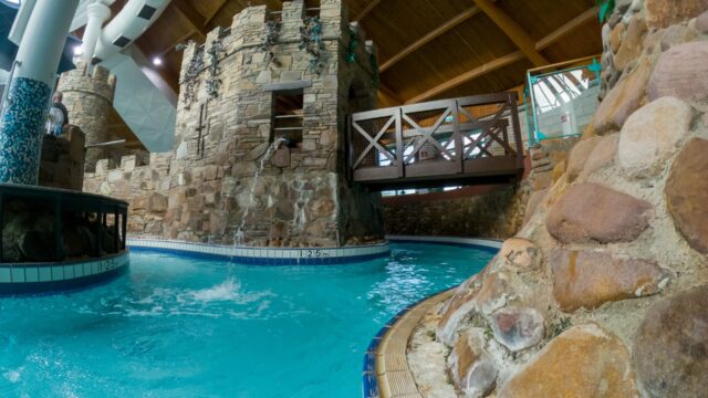 aqua-dome-rapid-&-river-areas-014