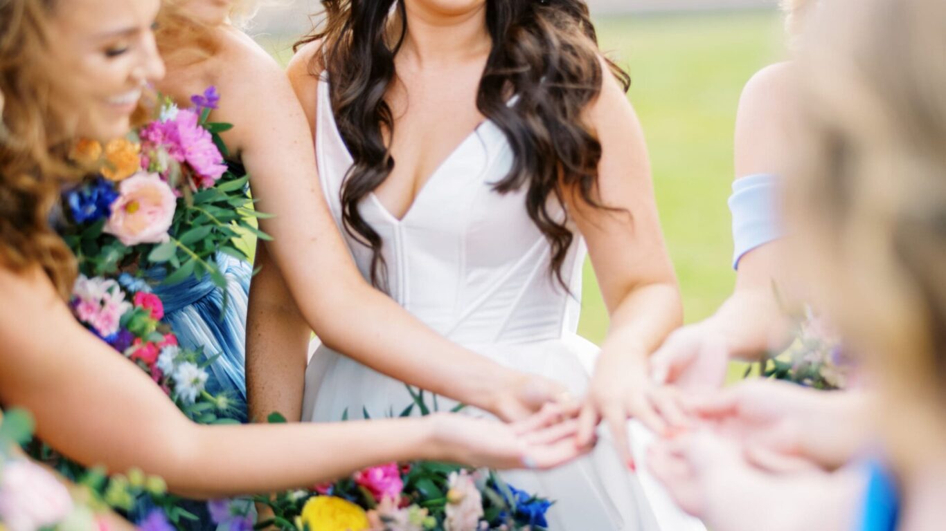 isablelle and neil bride-min